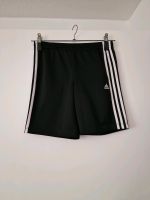 Adidas shorts Niedersachsen - Holzminden Vorschau