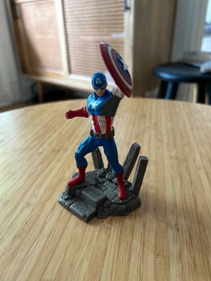 Captain America Marvel Schleich in Hamburg