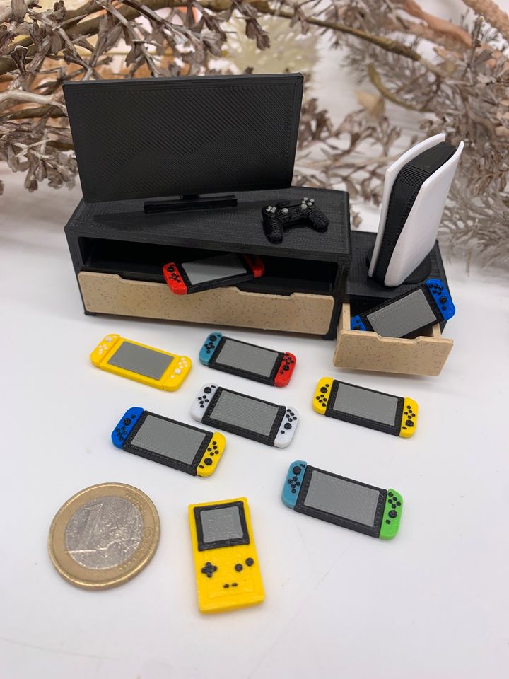 Switch Mini Spielkonsole Wichtel Puppenhaus Weihnachten in Einbeck