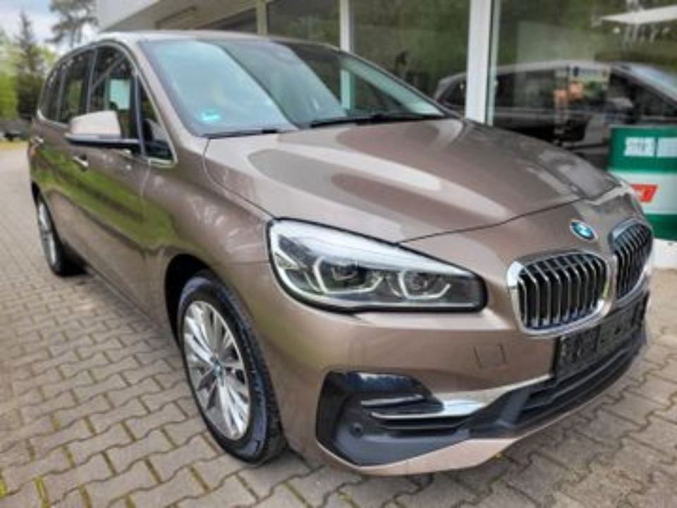 BMW 2er Gran Tourer 218d Luxury Line in Guben