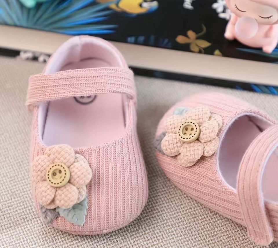 Neu Baby Mädchen Schuhe gr.19 rosa Taufe Hochzeit in Wabern