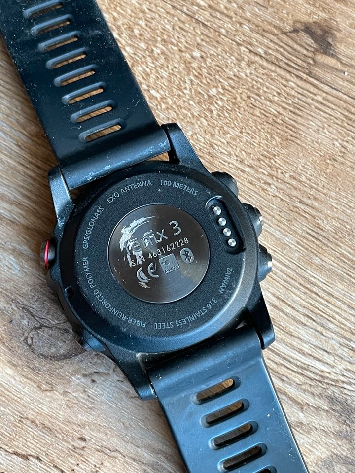 Garmin Fenix 3 Sportuhr Uhr GPS Smartwatch in Peiting