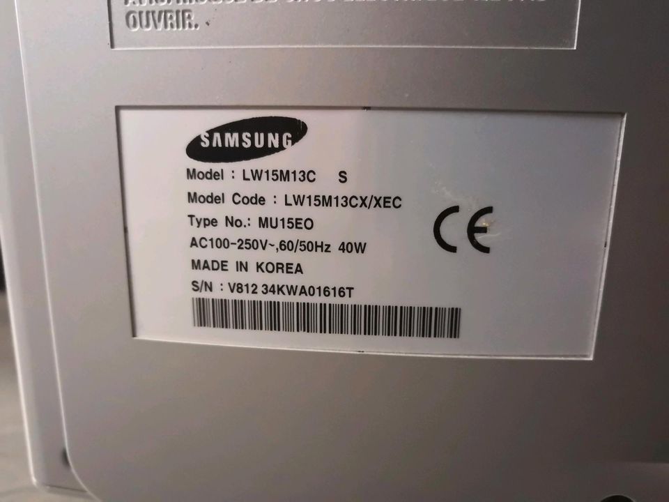 Fernseher Samsung LCD TV 15 Zoll in Geesthacht