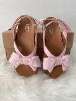 UGG Mädchen Sandalen Gr 30 Bayern - Hirschau Vorschau