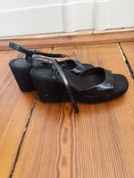 H&M Sandalen keilsandalen plateau gr 40 schwarz Berlin - Mitte Vorschau