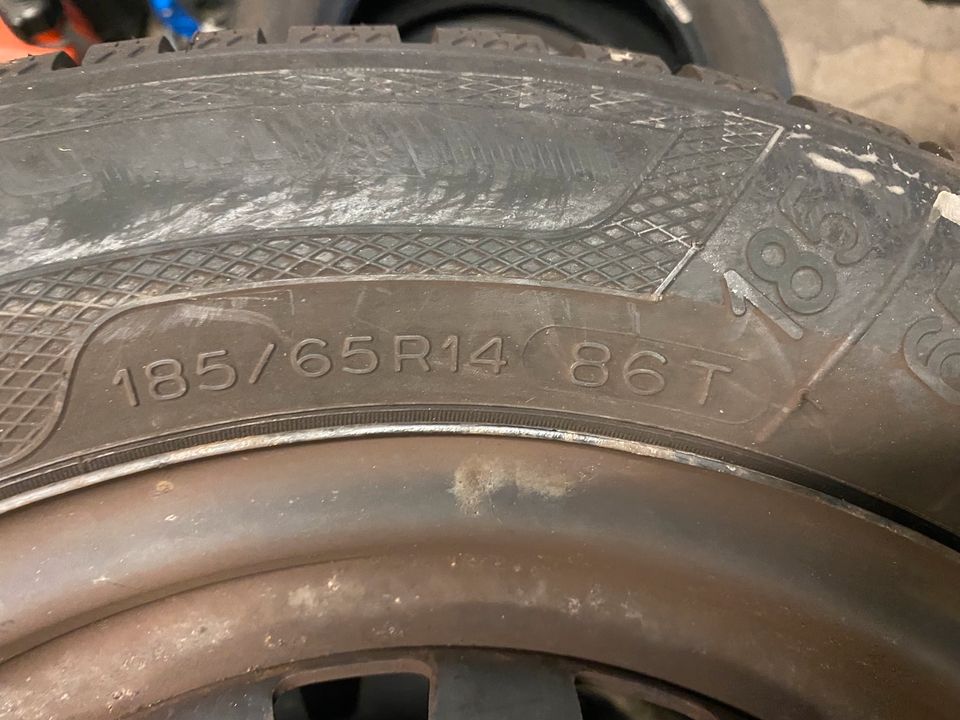 Winterreifen 185/65 R14 auf Stahlfelgen für Opel Astra 7mm in Detmold