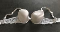 Hunkemöller BH weiß Creme Spitze Gr. 75C Nordrhein-Westfalen - Preußisch Oldendorf Vorschau