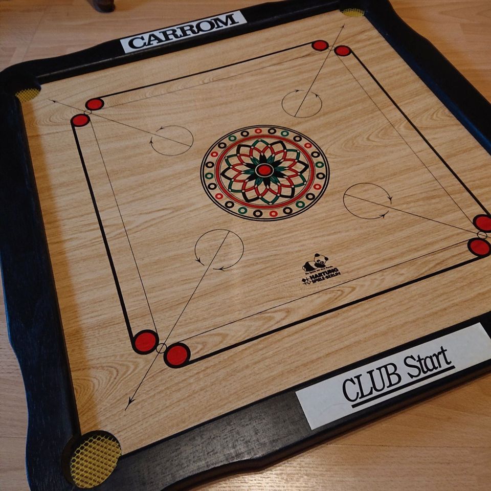 Carrom Board Brettspiel in Roxheim