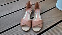 usha BLUE LABEL Ledersandalen Größe 37 Hessen - Hochheim am Main Vorschau