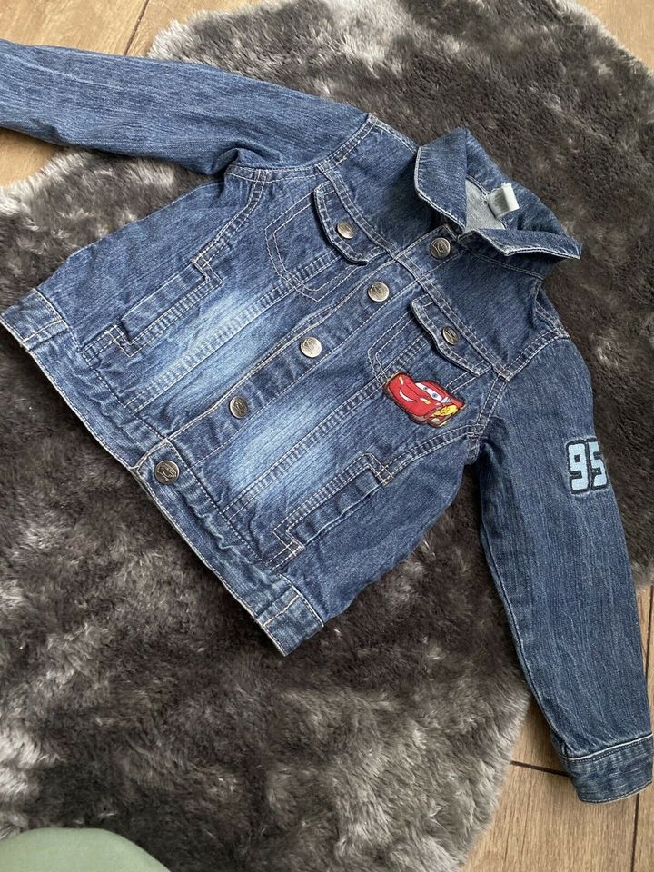 Disney Cars Lightning Mc Queen Jacke Jeans Größe 92 in Rackwitz