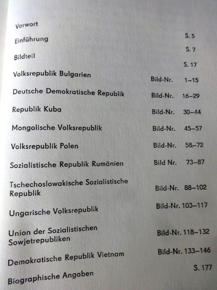 Bildband „Malerei sozialistischer Länder“, 1976 in Dresden