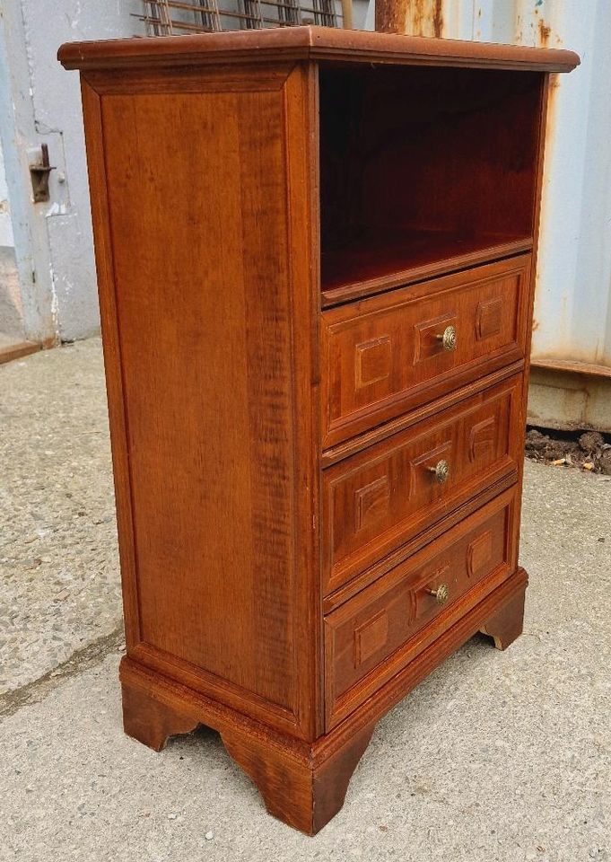 Kleine Kommode Schrank Sideboard Garderobe Telefontisch Konsole in Leipzig