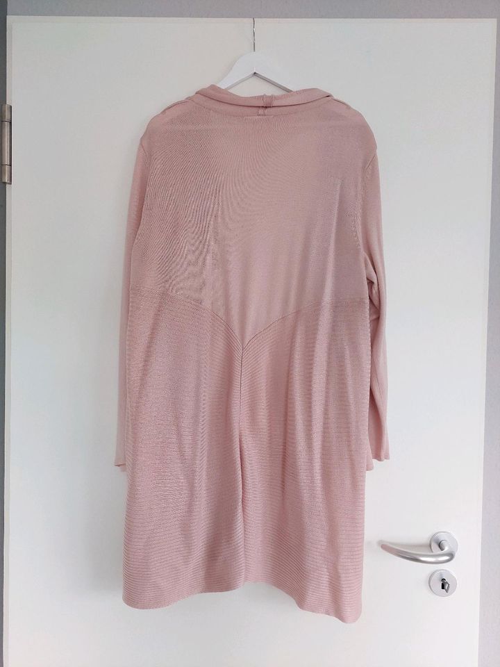 Longstrickjacke rosa Gr. 44-48 in Lennestadt