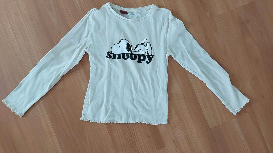 Langarmshirt zara Größe 128 snoopy in Laaber