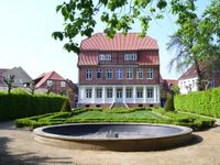 Nebenberuflichen Gärtner für Möllner Altstadtgarten gesucht Herzogtum Lauenburg - Mölln Vorschau