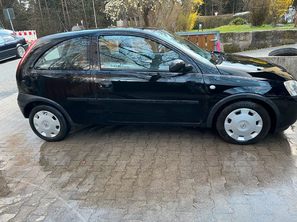 Opel Corsa C in Pegnitz