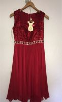 Rotes Pailletten Kleid mit Etikett Niedersachsen - Norden Vorschau