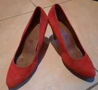 Pumps Wildleder von 5th Avenue Gr. 37 rot *top* Duisburg - Rumeln-Kaldenhausen Vorschau