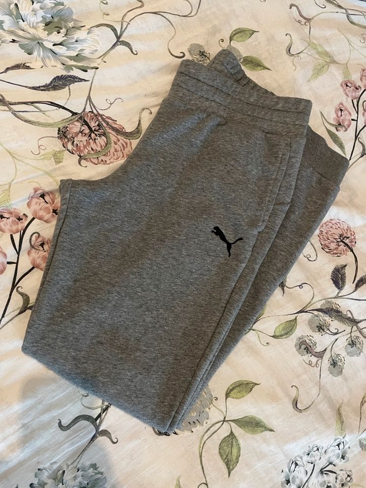 ♥️Coole Damen Sweatpant von puma Gr.38 Neu ♥️ in Dillenburg