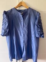 Yessica Hemd Bluse Vintage 100% Seide Gr M L38/40 Top Ricklingen - Wettbergen Vorschau