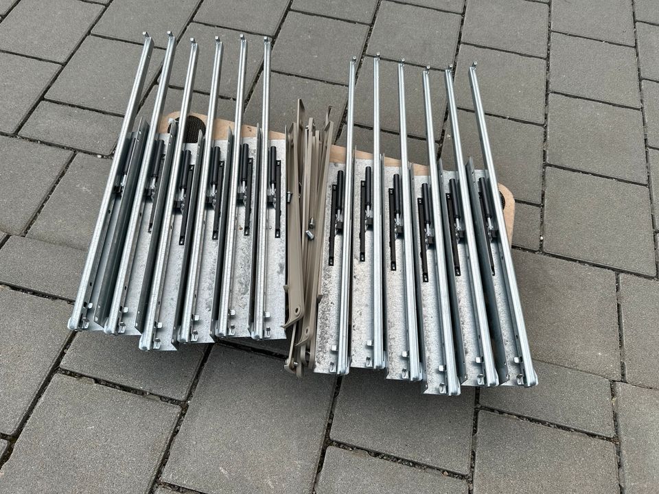 3 Paar Schienen mit Kunstoffabdeckung | IKEA | PAX (bis 31.05.24) in Sigmaringen