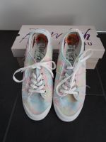 Biete sehr gepflegte Sneaker Blowfish Malibu Gr. 41 Berlin - Spandau Vorschau