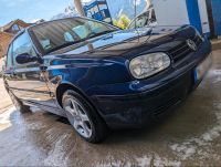 Golf IV Cabrio blau mit neuer Innenausstattung und Lackierung Bayern - Garmisch-Partenkirchen Vorschau