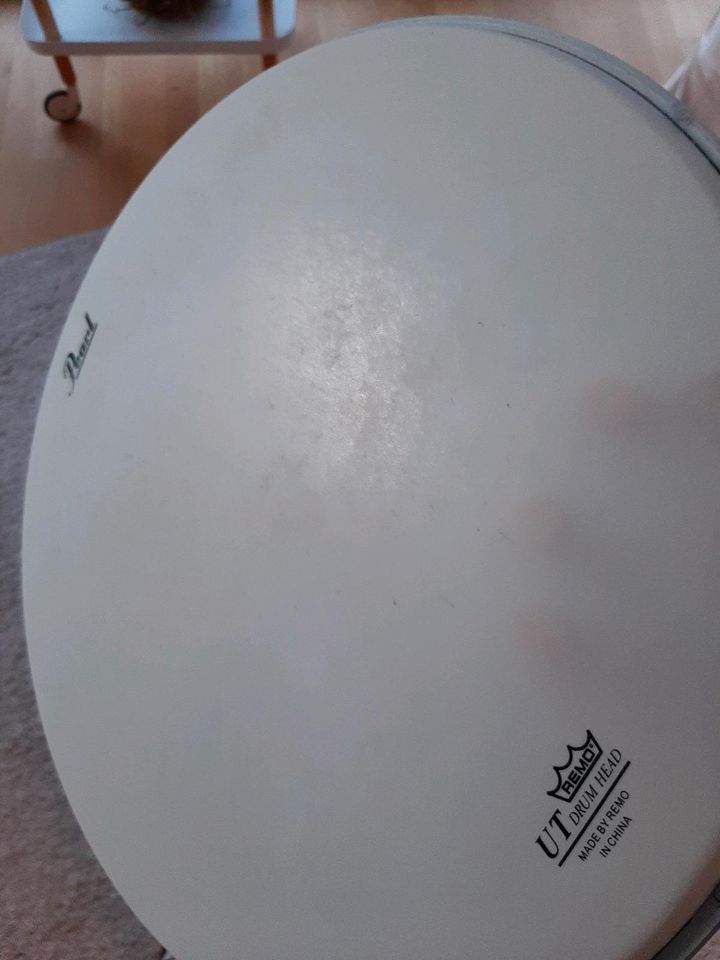 14 Zoll Snare Fell von Pearl. in Dielheim