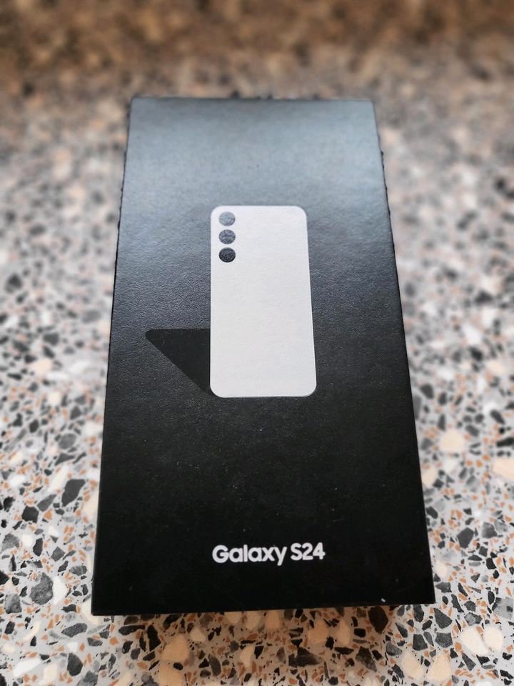 Samsung Galaxy S24, silber, kurz benutzt, mit Rechnung in Grefrath