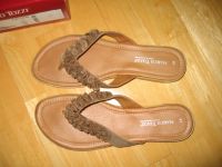 Marco Tozzi Zehentrenner Flip Flop, Leder, beige, Gr. 41 Nordrhein-Westfalen - Solingen Vorschau