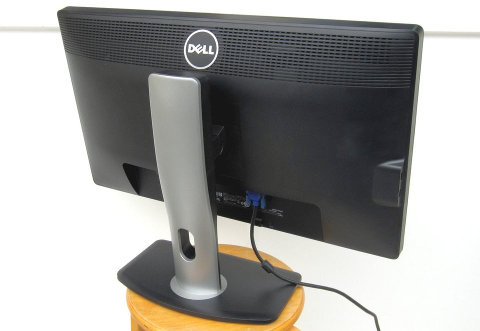 Dell Professional P2412Hb  24"-LED Monitor 16:9 Full HD in Rostock