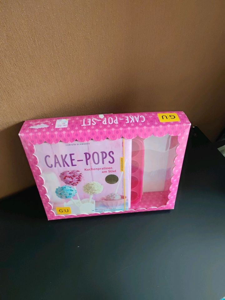 Cake Pops Küchenpralinen am Stil in Ibbenbüren