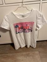 Cooles Levi’s Shirt.T Shirt.Gr.S.weiß Sachsen - Zwenkau Vorschau