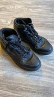 Sportschuhe Karl Kani 42,5 Berlin - Wilmersdorf Vorschau