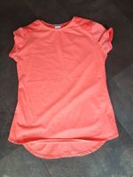 Sportshirt Kurzarm Decathlon Mädchen Orange Gr. 149-159  cm Sachsen - Pirna Vorschau