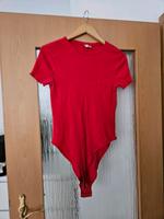 H&M body rot Berlin - Treptow Vorschau