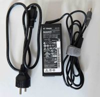 Lenovo Netzteil, Netzadapter, Netzgerät 90 Watt, 20 Volt, 4,5A Nordrhein-Westfalen - Euskirchen Vorschau