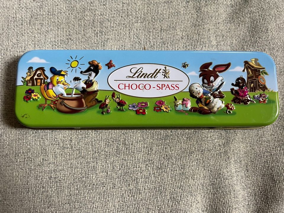 Blechdose Lindt Ostern Stiftebox in Winnweiler