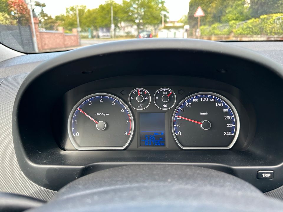 Hyundai i30 FIFA WM Edition Klima Sitzheizung TÜV+ Reifen neu in Seligenstadt