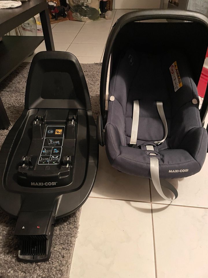 Maxi-Cosi + ISOFIX in Staig