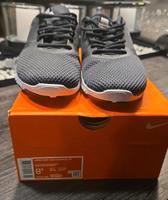 NEUE!!! Damen Nike Essential flex Tr Gr.40 Hessen - Eschborn Vorschau