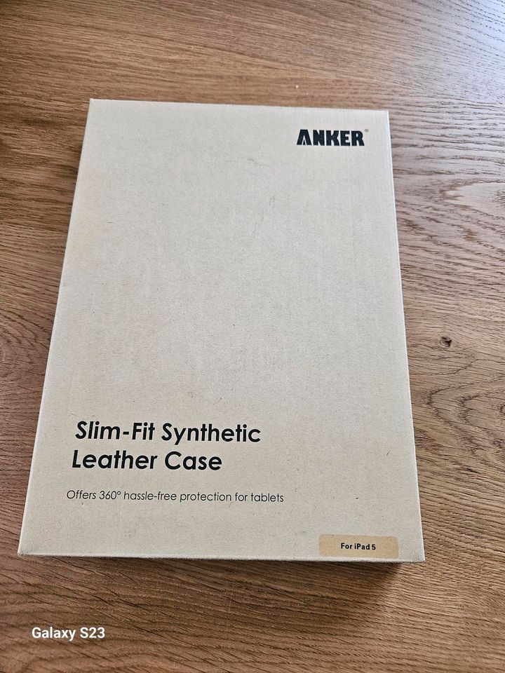 Anker Hülle für iPad 5, synthetic Leather Case in Korntal-Münchingen