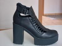 Wunderschöne TUK Schuhe Hessen - Kassel Vorschau