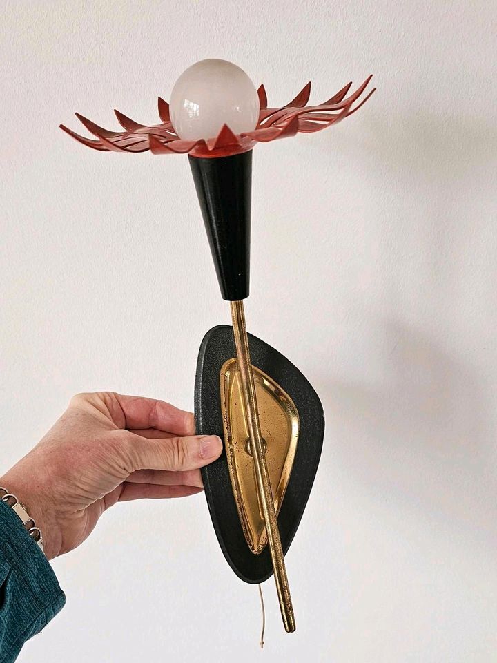 50er Vintage Wandlampe Blütenform Tütenlampe Sputnik Mid century in München