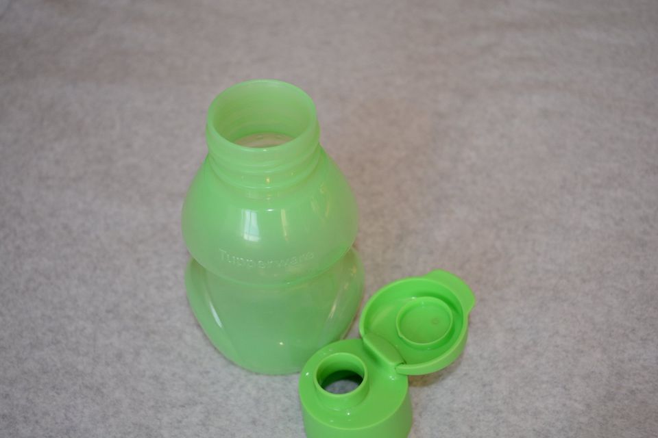 Tupperware EcoEasy Kinder Trinkflasche 350 ml Frosch grün in Freyung