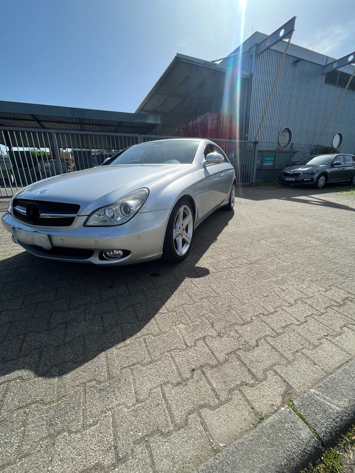 Mercedes CLS350 V6 in Esslingen