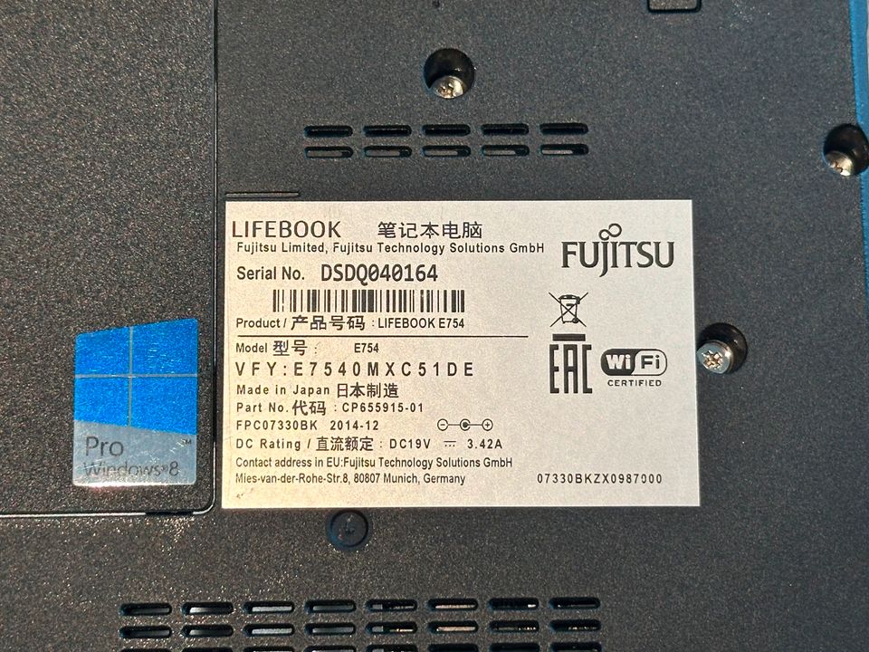 Fujitsu Laptop Lifebook E754, Intel i5 Prozessor und Dockstation in Beilstein
