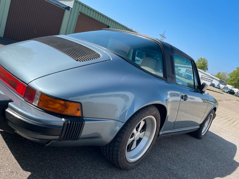 Porsche 911 Carrera 3.2 Targa G-Modell in Villingen-Schwenningen