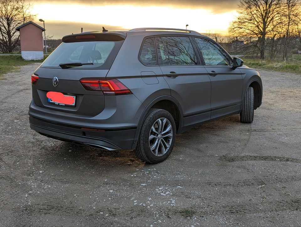 Vw Tiguan Automatik Highline 239 PS in Leipzig