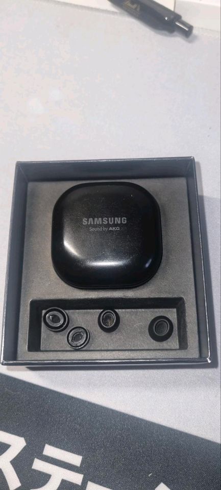 Samsung Galaxy Buds Pro in Amerang